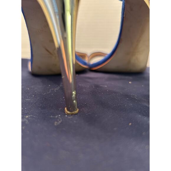 Zara Size 8.5 Basic Collection Strappy Blue Suede with 3 inch Gold Heels - Picture 7 of 7